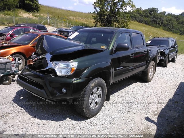 3TMLU4EN9CM086035 - 2012 TOYOTA TACOMA DOUBLE CAB GREEN photo 2