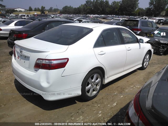 4T1BK46K89U593725 - 2009 TOYOTA CAMRY SE/LE/XLE WHITE photo 4