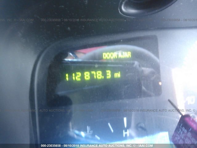 1LNHM81W4YY908551 - 2000 LINCOLN TOWN CAR EXECUTIVE BLUE photo 7