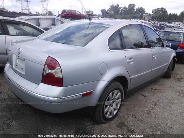 WVWPD63B13P289520 - 2003 VOLKSWAGEN PASSAT GLS SILVER photo 4