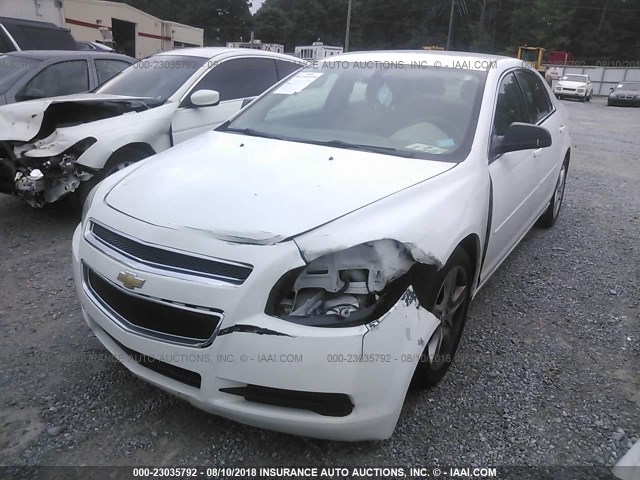 1G1ZB5E08CF240723 - 2012 CHEVROLET MALIBU LS WHITE photo 2