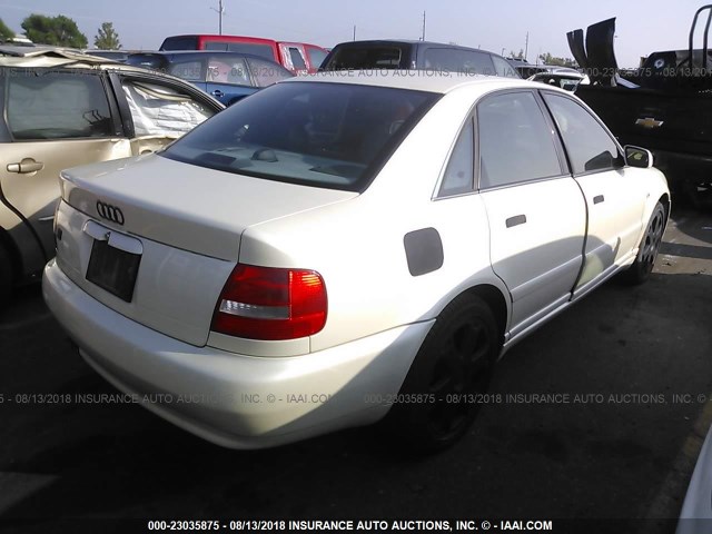 WAUDD68D7YA100759 - 2000 AUDI S4 2.7 QUATTRO WHITE photo 4