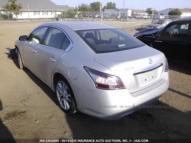 1N4AA5APXEC435808 - 2014 NISSAN MAXIMA S/SV SILVER photo 3