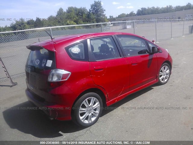 JHMGE8H48AC031324 - 2010 HONDA FIT SPORT RED photo 4