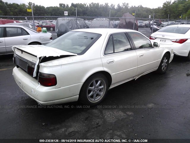 1G6KY549X2U148369 - 2002 CADILLAC SEVILLE STS WHITE photo 4