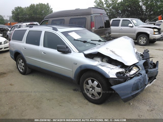 YV1SZ59H541160812 - 2004 VOLVO XC70 SILVER photo 1