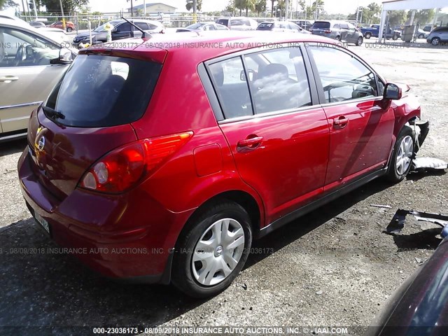 3N1BC1CPXAL375075 - 2010 NISSAN VERSA S/SL RED photo 4