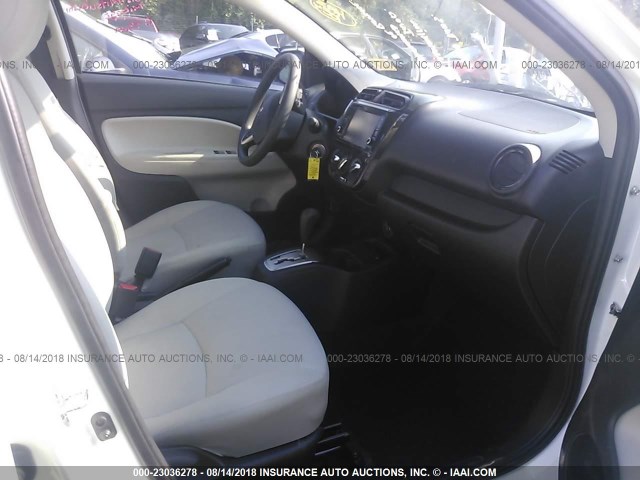 ML32F3FJ4JHF05718 - 2018 MITSUBISHI MIRAGE G4 ES Blanco foto 5