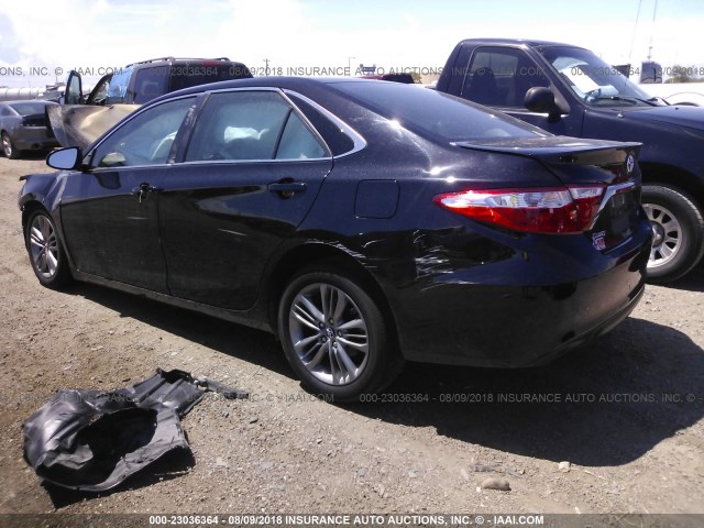 4T1BF1FK6HU809508 - 2017 TOYOTA CAMRY LE/XLE/SE/XSE 黑色 照片 3
