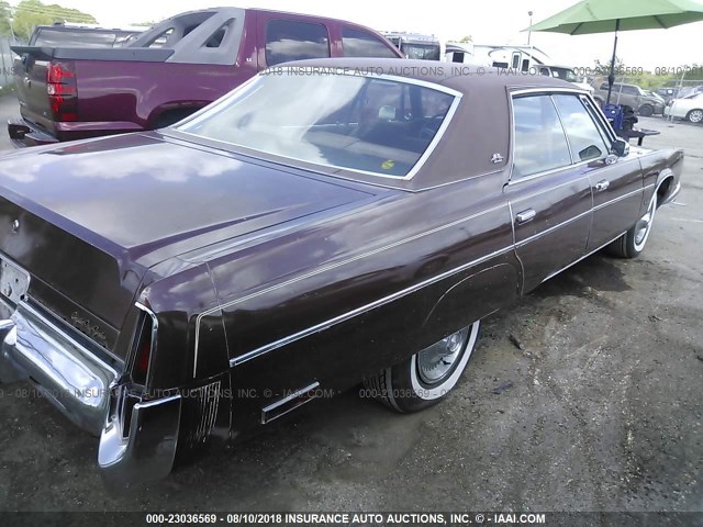 CS43T7C156020 - 1977 CHRYSLER NEW YORKER BROWN photo 4