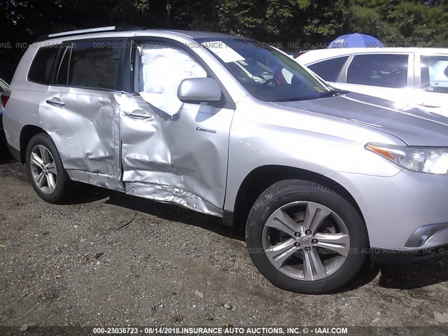 5TDYK3EH1DS092719 - 2013 TOYOTA HIGHLANDER LIMITED SILVER photo 6