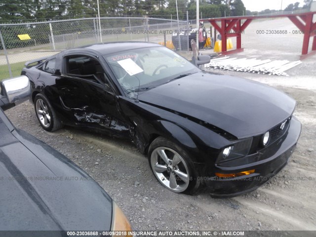 1ZVHT82H465264312 - 2006 FORD MUSTANG GT BLACK photo 1