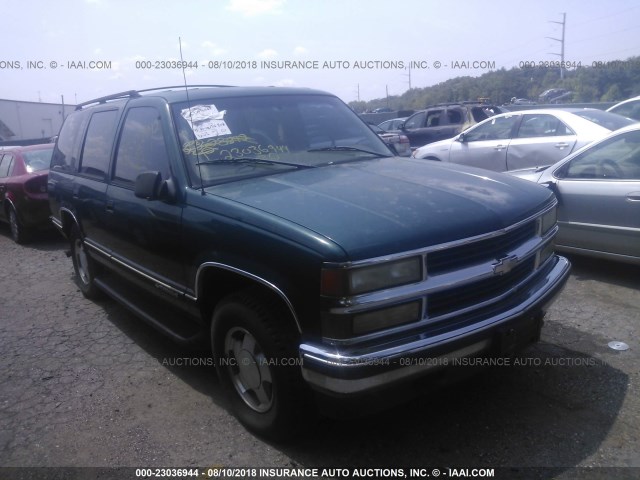 1GNEK13R4WJ363878 - 1998 CHEVROLET TAHOE K1500 GREEN photo 1