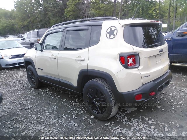 ZACCJBCB2HPF01870 - 2017 JEEP RENEGADE TRAILHAWK TAN photo 3