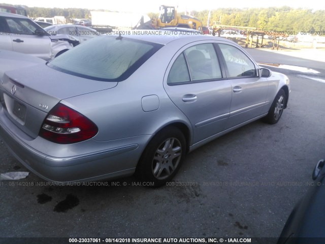 WDBUF26J45A806189 - 2005 MERCEDES-BENZ E 320 CDI GRAY photo 4