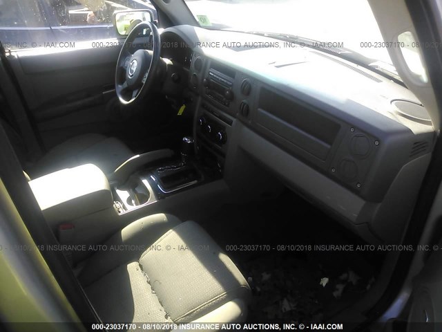 1J8HG48K27C695871 - 2007 JEEP COMMANDER 棕色 照片 5