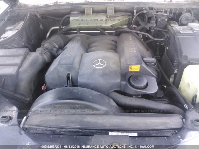 4JGAB54E33A388062 - 2003 MERCEDES-BENZ ML 320 BLACK photo 10