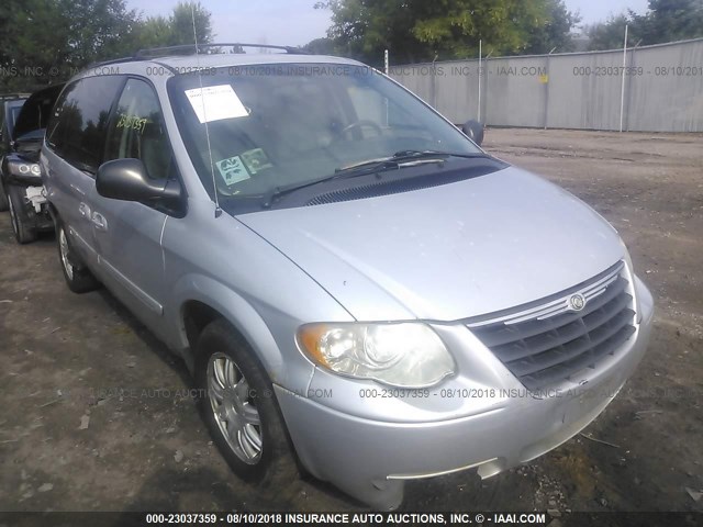 2A4GP54L06R921705 - 2006 CHRYSLER TOWN & COUNTRY TOURING SILVER photo 1