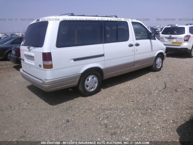 1FMDA31X2SZC17829 - 1995 FORD AEROSTAR WHITE photo 4