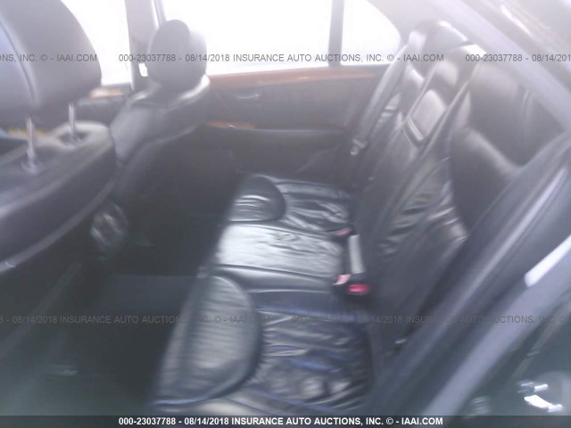 JTHBN30F110028857 - 2001 LEXUS LS 430 BLACK photo 8