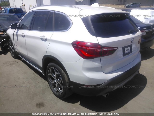 WBXHU7C31J5H39944 - 2018 BMW X1 SDRIVE28I WHITE photo 3