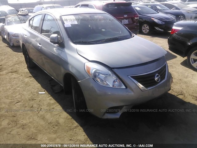 3N1CN7AP5CL885633 - 2012 NISSAN VERSA S/SV/SL GRAY photo 1