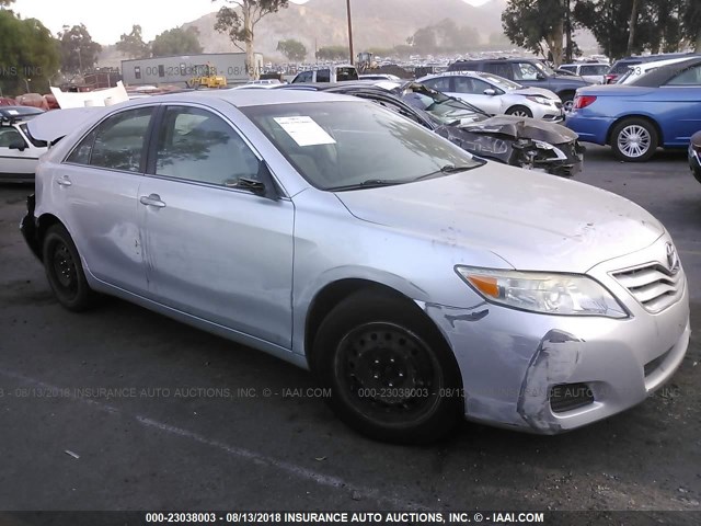 4T4BF3EK6BR166832 - 2011 TOYOTA CAMRY SE/LE/XLE SILVER photo 1