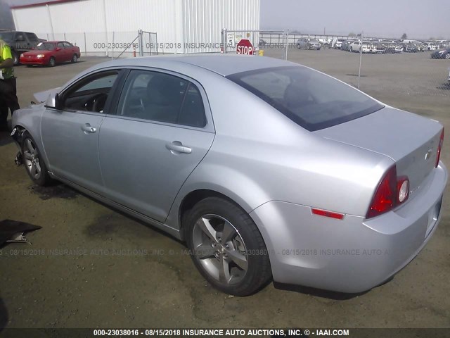 1G1ZC5E10BF381158 - 2011 CHEVROLET MALIBU 1LT 银色 照片 3