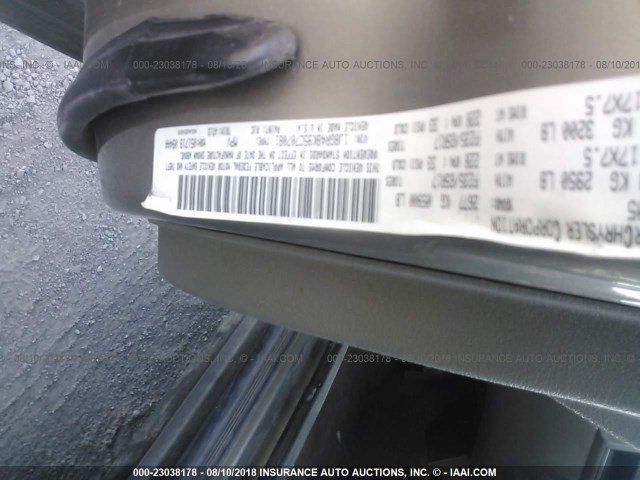 1J8GR48K95C707081 - 2005 JEEP GRAND CHEROKEE LAREDO/COLUMBIA/FREEDOM 灰色 照片 9