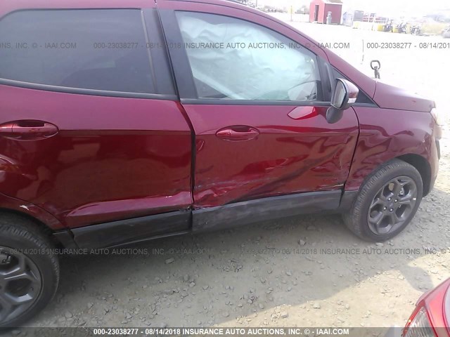 MAJ6P1CL4JC190795 - 2018 FORD ECOSPORT SES RED photo 6