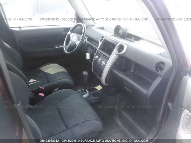 JTLKT324550208226 - 2005 TOYOTA SCION XB იასამნისფერი ფოტო 5