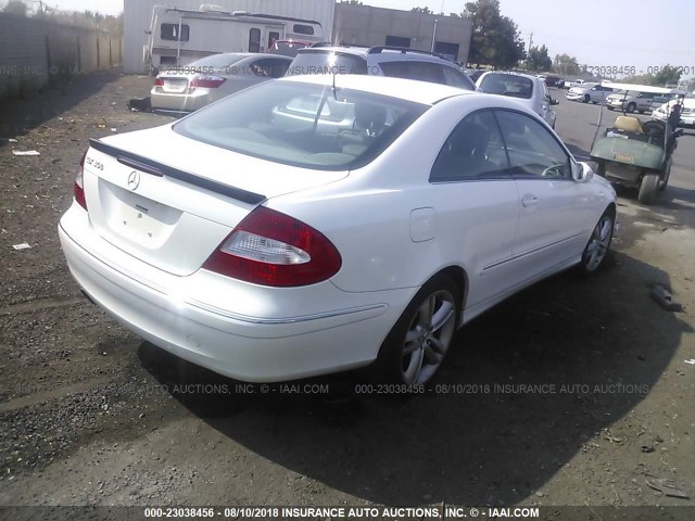 WDBTJ56J36F174592 - 2006 MERCEDES-BENZ CLK 350 WHITE photo 4