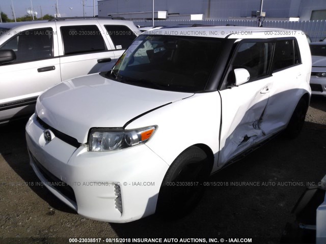 JTLZE4FE0FJ077610 - 2015 TOYOTA SCION XB Weiß Foto 2