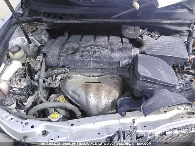 4T1BF3EK8BU135124 - 2011 TOYOTA CAMRY SE/LE/XLE SILVER photo 10