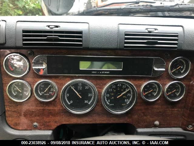 1FUJGLDR6ALAP1080 - 2010 FREIGHTLINER CASCADIA 125  WHITE photo 6