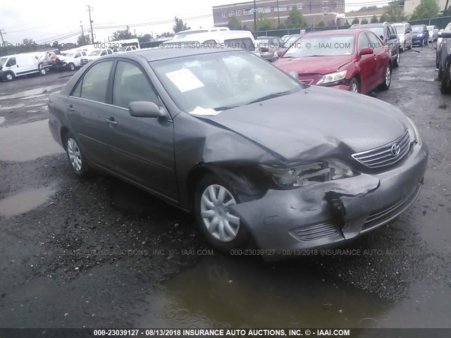 4T1BE32KX5U563840 - 2005 TOYOTA CAMRY LE/XLE/SE Qəhvəyi foto 1