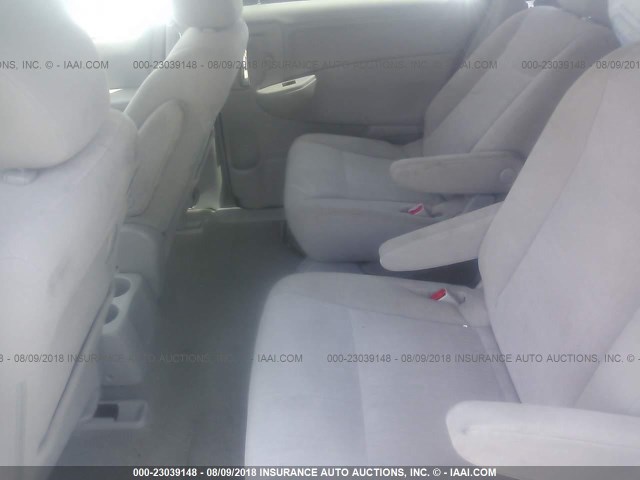 JN8AE2KP7G9153366 - 2016 NISSAN QUEST S/SV/SL/PLATINUM 灰色 照片 8