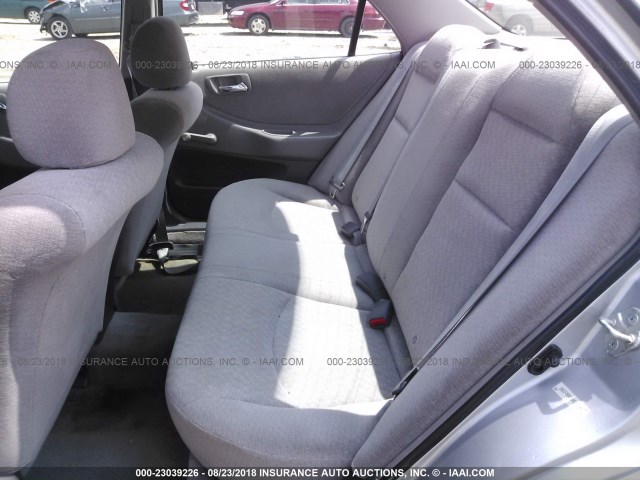 1HGCF86632A135249 - 2002 HONDA ACCORD VALUE SILVER photo 8