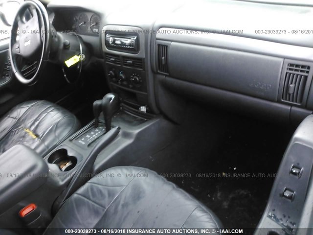 1J4GW48S04C374603 - 2004 JEEP GRAND CHEROKEE LAREDO/COLUMBIA/FREEDOM 银色 照片 5