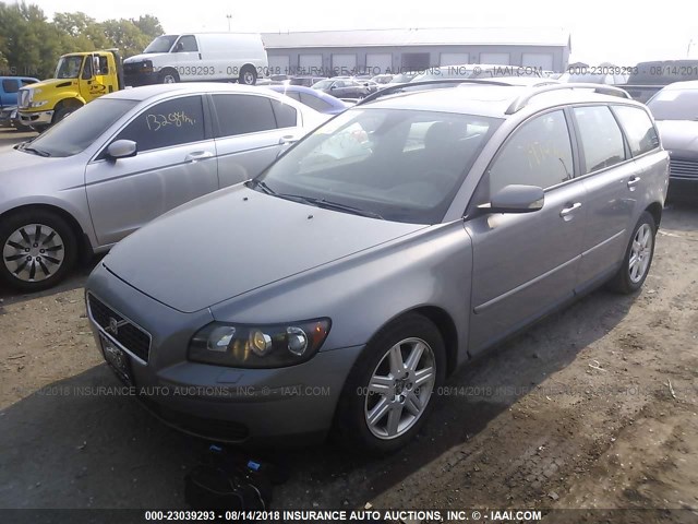 YV1MW390462181521 - 2006 VOLVO V50 2.4I GRAY photo 2