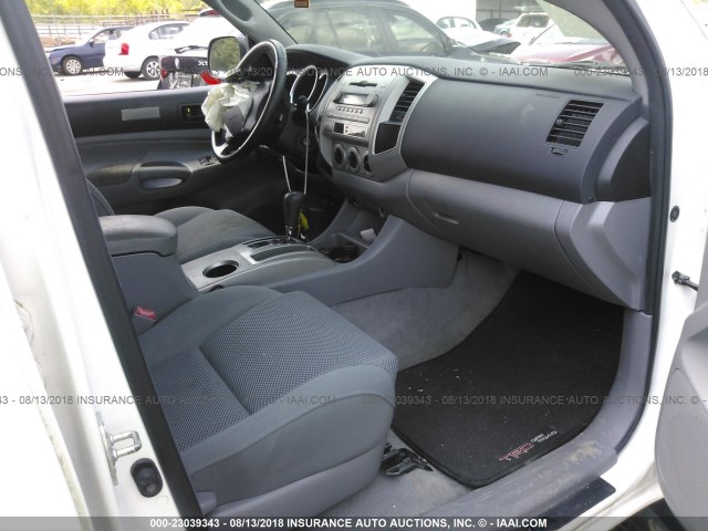 5TELU42N46Z210188 - 2006 TOYOTA TACOMA DOUBLE CAB თეთრი ფოტო 5