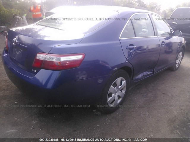 4T1BE46K37U106290 - 2007 TOYOTA CAMRY NEW GENERAT CE/LE/XLE/SE BLUE photo 4