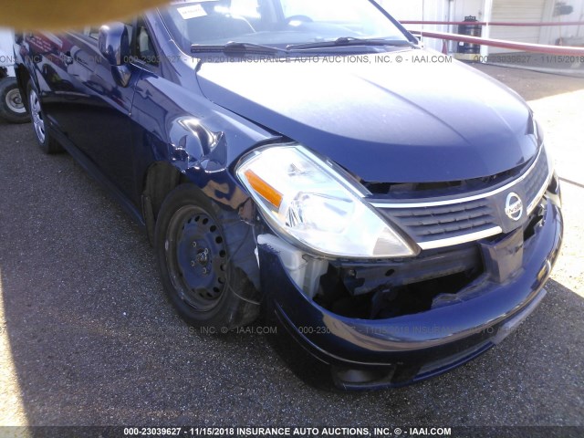 3N1BC11E09L449052 - 2009 NISSAN VERSA S/SL BLUE photo 6