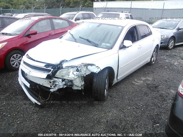 1G1ZH57B89F121950 - 2009 CHEVROLET MALIBU 1LT WHITE photo 2