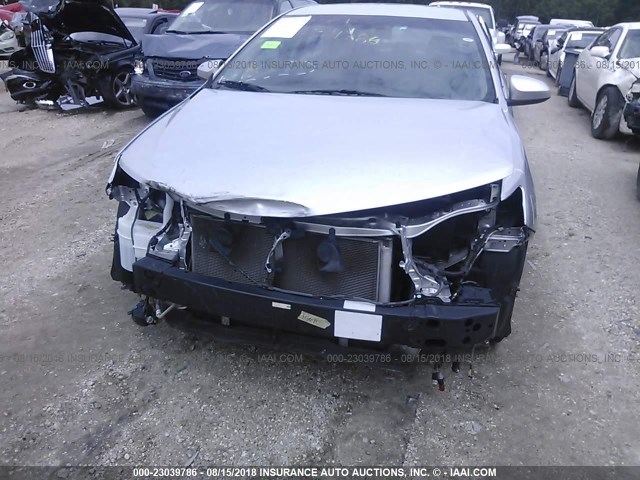 4T1BF1FK7EU407413 - 2014 TOYOTA CAMRY L/SE/LE/XLE 银色 照片 6