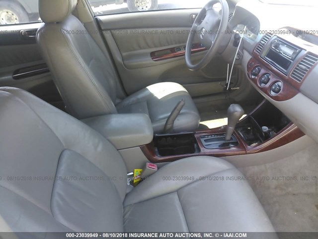 4T1BE32K82U071769 - 2002 TOYOTA CAMRY LE/XLE/SE Ağ foto 5
