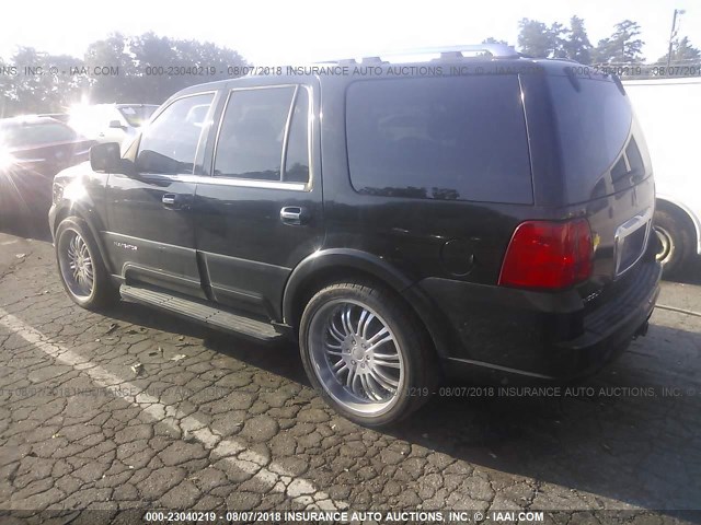 5LMFU27R13LJ39158 - 2003 LINCOLN NAVIGATOR BLACK photo 3