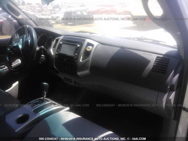 5TFJX4GN7FX048586 - 2015 TOYOTA TACOMA DOUBLE CAB PRERUNNER WHITE photo 5