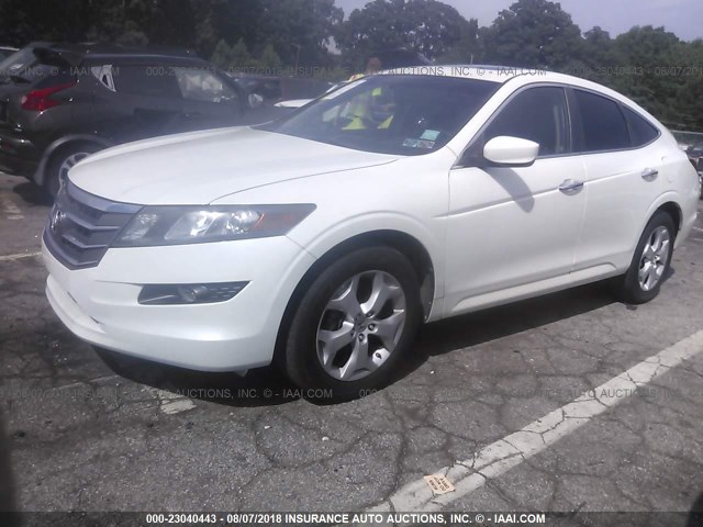 5J6TF2H54BL007780 - 2011 HONDA ACCORD CROSSTOUR EXL WHITE photo 2