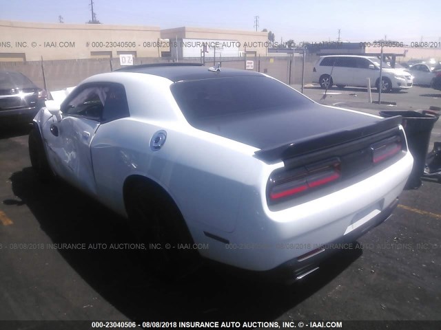 2C3CDZFJ0GH279322 - 2016 DODGE CHALLENGER R/T SCAT PACK WHITE photo 3